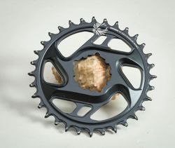 Převodník SRAM X-SYNC 2 Eagle CF 6 mm offset 32 zubů