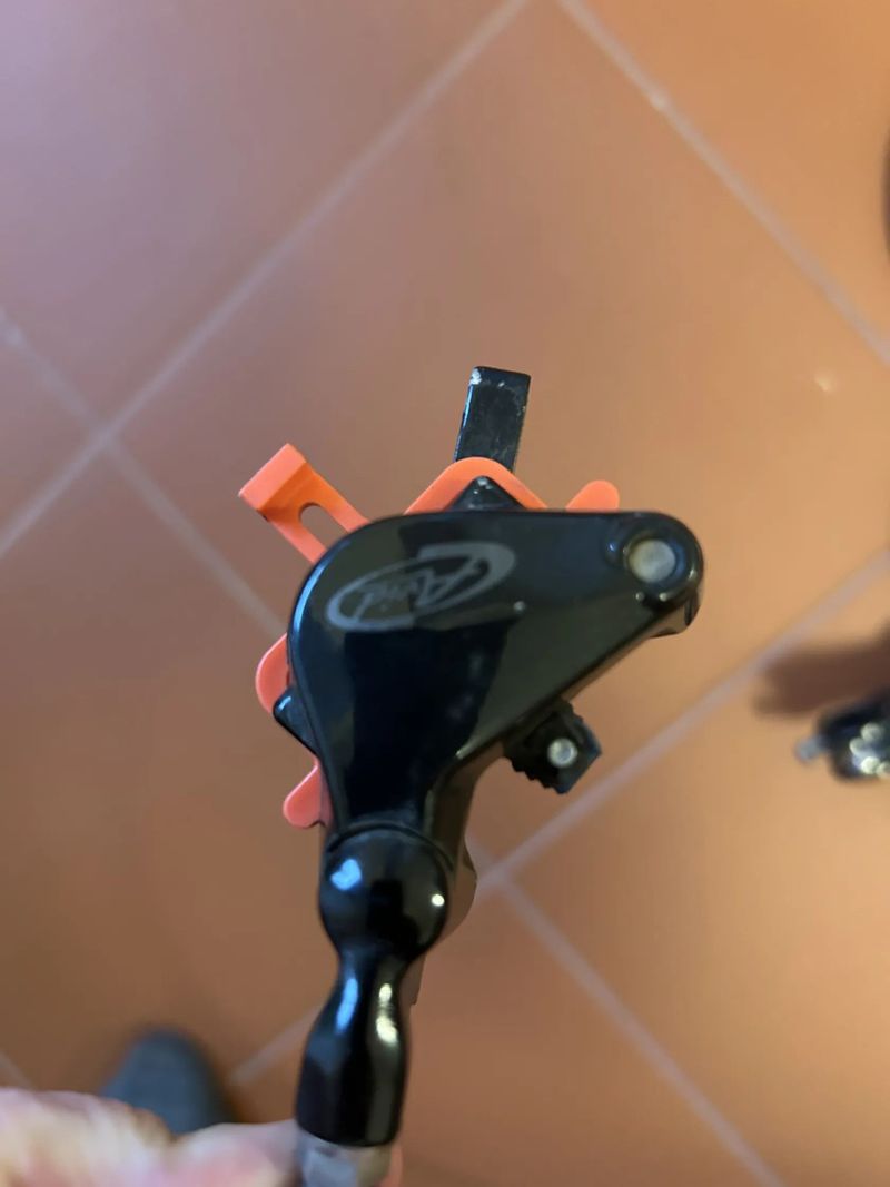 Brzdy Avid Elixir zdarma