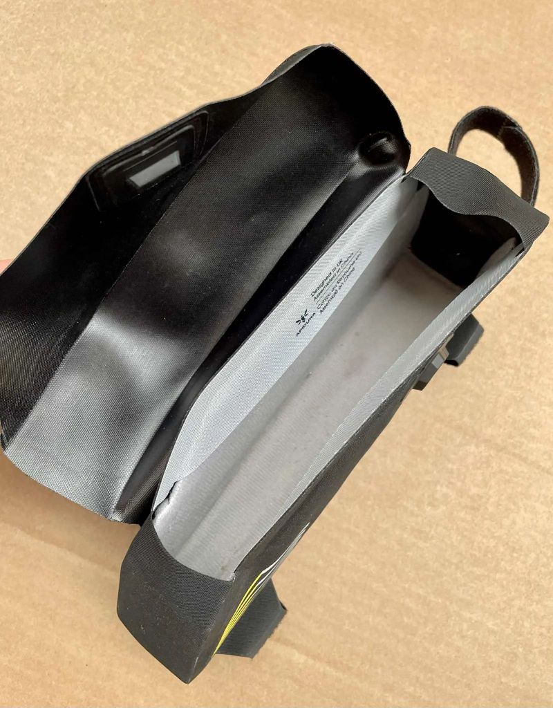 Brašna APIDURA RACING TOP TUBE Pack 1 l