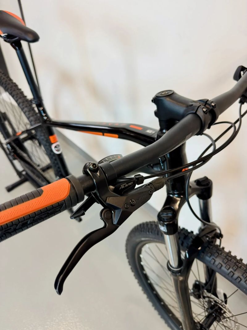 Kross LEVEL 1.0 29" černá/oranžová - Velikost L