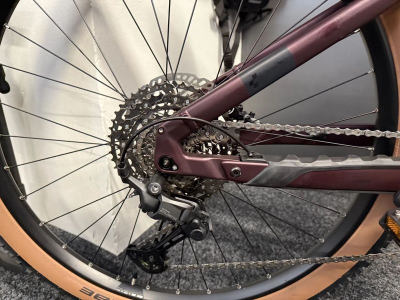 CUBE Stereo Hybrid 120 ONE 750 vel.M 2024 887km