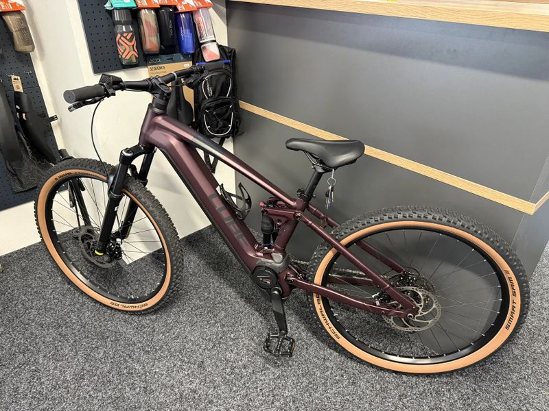 CUBE Stereo Hybrid 120 ONE 750 vel.M 2024 887km