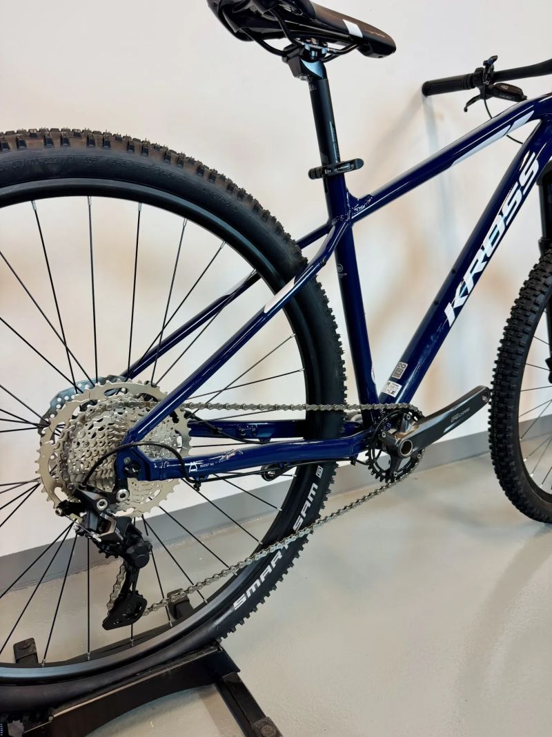 Kross Level 4.0 Navy blue/White - M