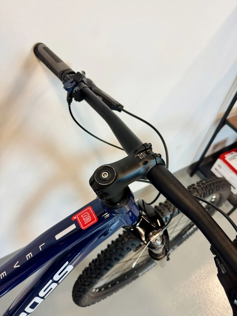 Kross Level 4.0 Navy blue/White - M