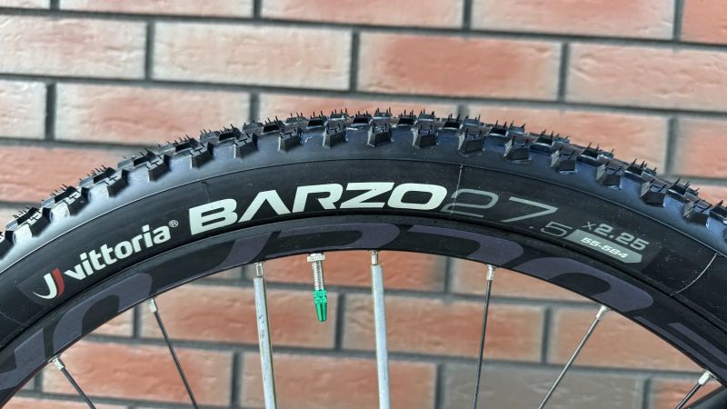 CUBE GTC SL CARBON, kola 27.5“, vel.16“, komplet XT, FOX, PEVNÉ OSY, 10Kg.