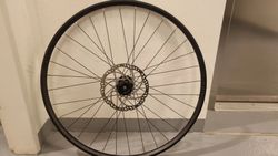 Přední náboj Tout Terrain + 29palcový ráfek WTB