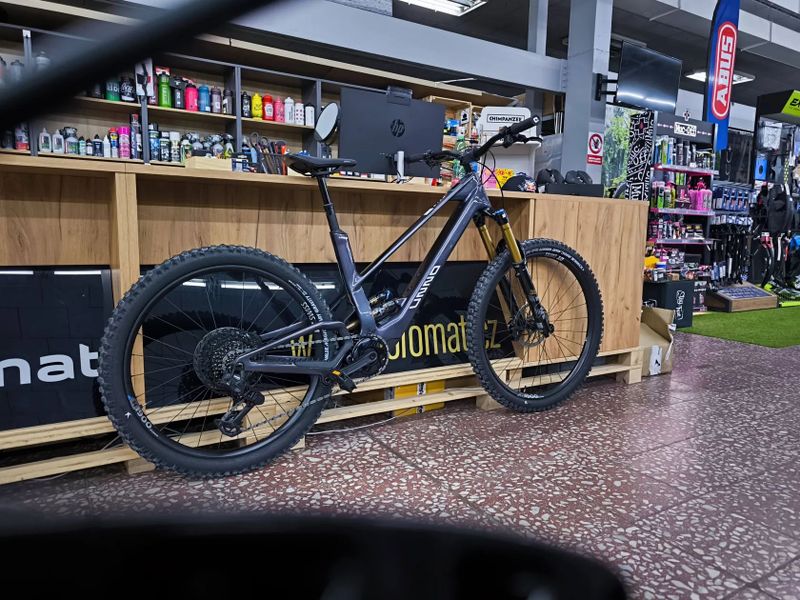 !!!NOVÝ!!! Unno Mith Race - S3, motor DJI Avinox, baterie 800Wh 