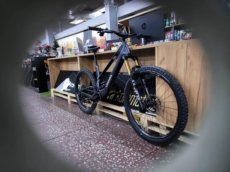 !!!NOVÝ!!! Unno Mith Race - S3, motor DJI Avinox, baterie 800Wh 