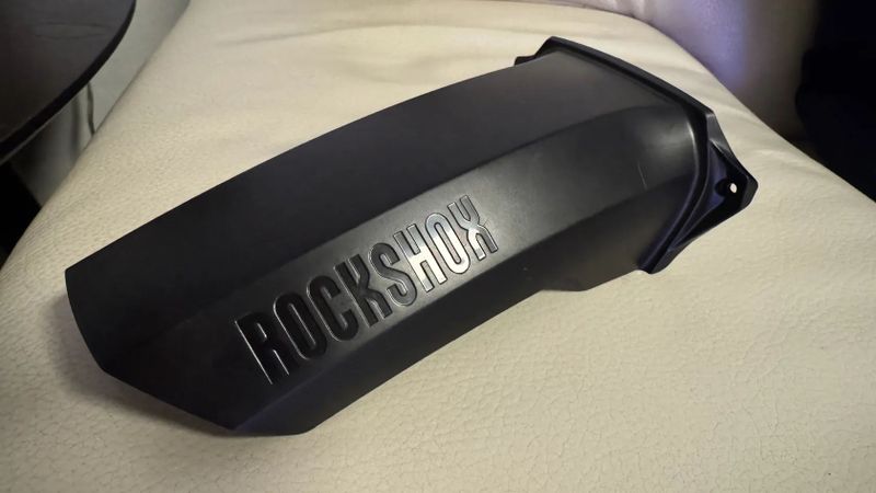 Blatník na Rock Shox SID Select