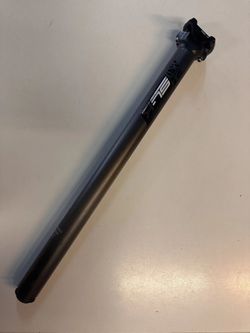 karbonová sedlovka FSA SL-K 31,6/450mm