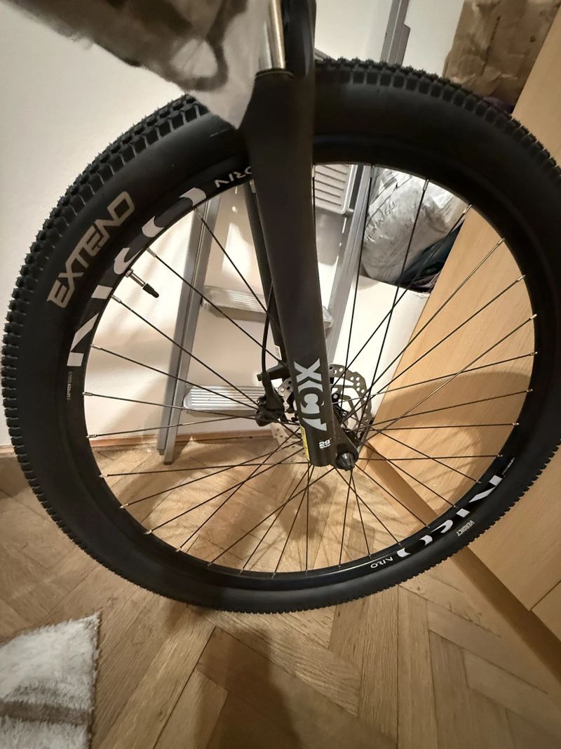 DEMA Energy 3 Black/Silver - L/19" 