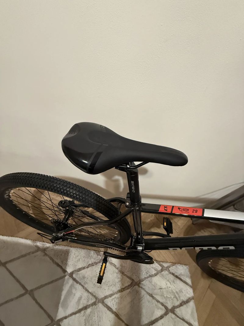 DEMA Energy 3 Black/Silver - L/19" 