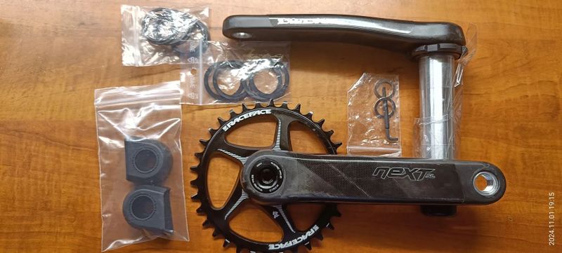 Race Face Next SL+převodník 34T na SH