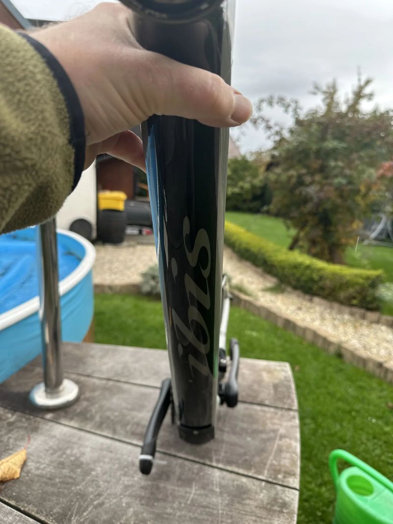 Ibis Ripmo V2 vel.L včetně karbonových klik a hlavového složení