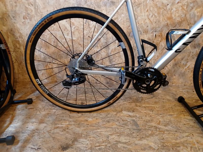 Gravel Canyon GRAIL AL, GRX 2x11, velikost rámu L 