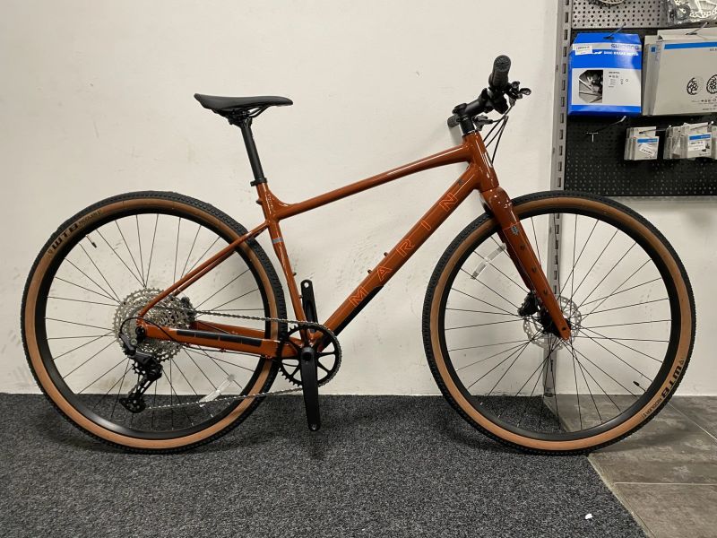 MARIN DSX 2 Gravel Flatbar 