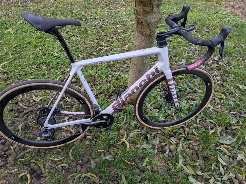 Bianchi Specialissima-Giro d'Italia 2022 Limited Edition (057/105)