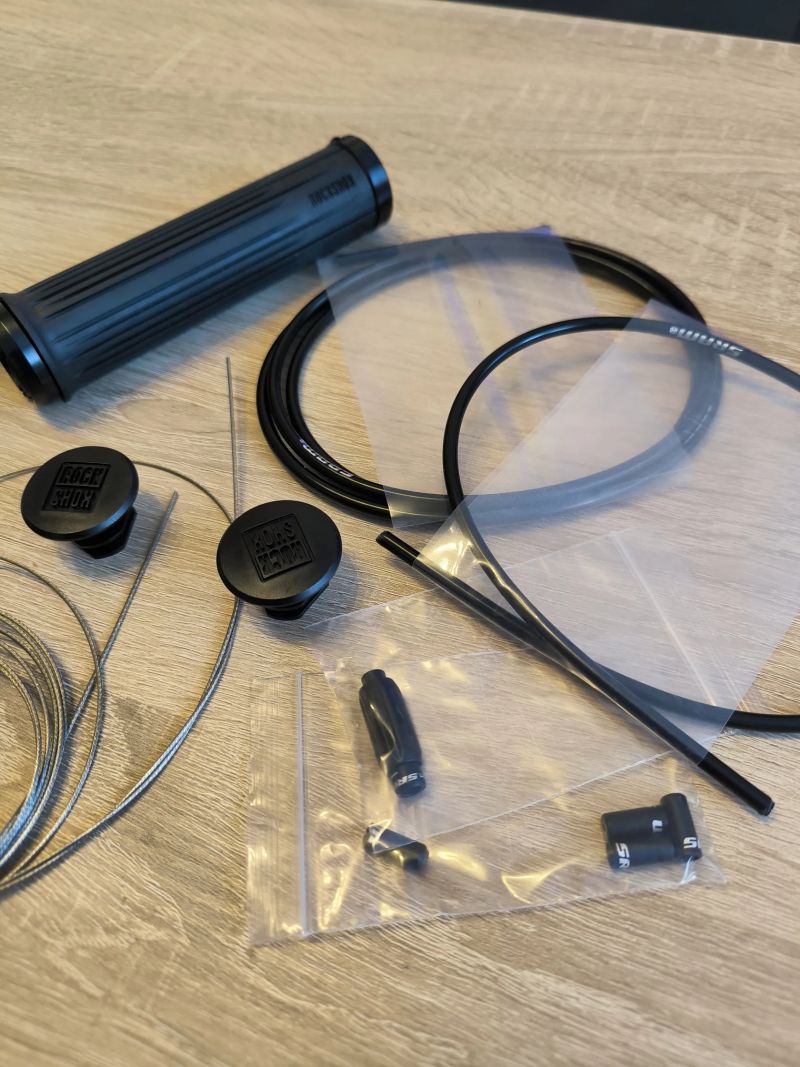 Otočné ovládání RockShox TwistLoc 2 Position Full Sprint (vidlice a tlumič), levé