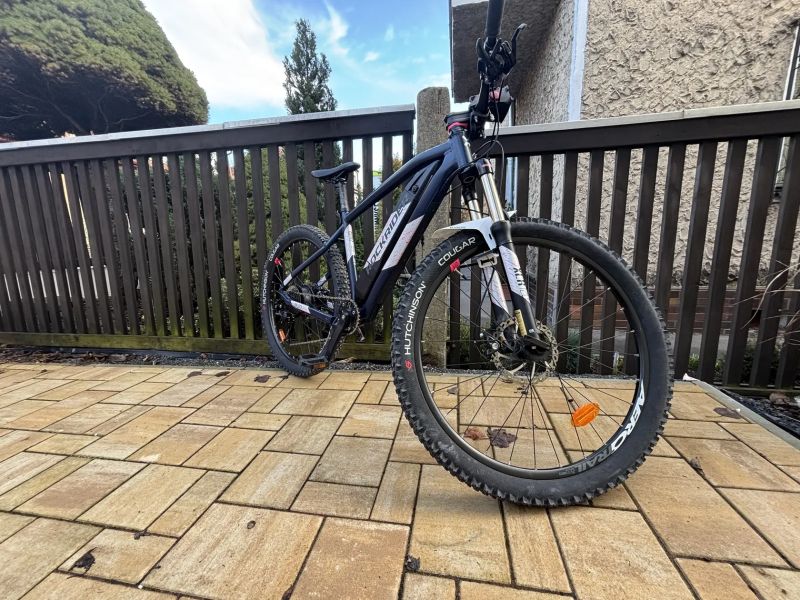 Elektrokolo Rockrider E-ST 500 – STAV NOVÉHO KOLA, najeto 128 km
