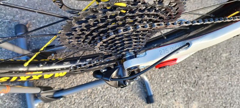 YT Industries Capra CF race pro