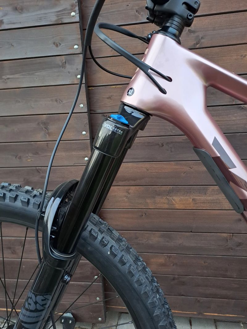 NOVÉ nikdy nejeté TOP enduro kolo Kona Process X CR v barvě rose / koal 29 er / velikost XL / 170mm