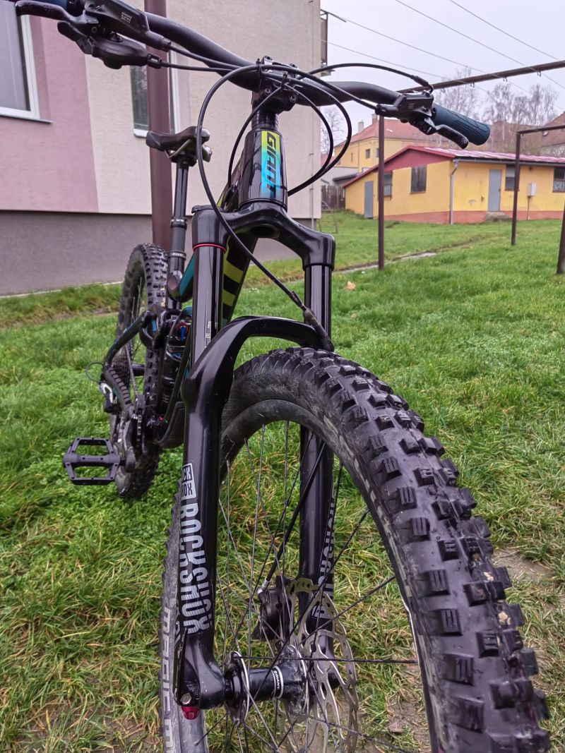 Giant Reign 2 GE 2018 Enduro Mountain Bike - zadané