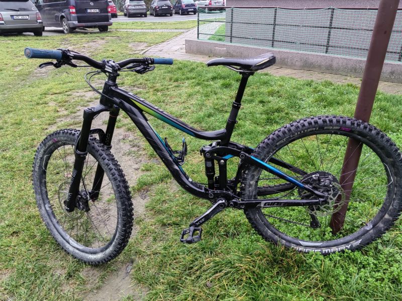 Giant Reign 2 GE 2018 Enduro Mountain Bike - zadané