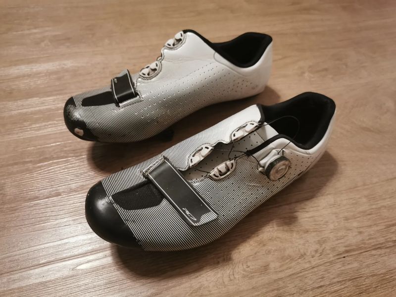 Shimano SH-RC700-S vel. 45