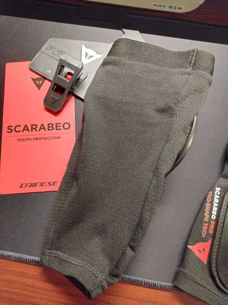 Dětské chrániče na kolena Dainese Scarabeo Pro vel. S