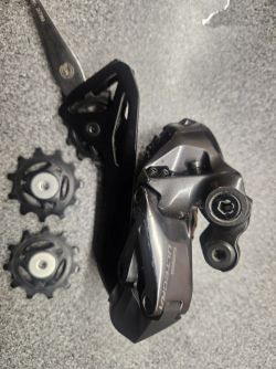 Přehazovačka Shimano Ultegra, RD-R8150, 12s, Di2
