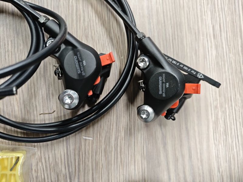 Brzdové a řadící páky Shimano GRX St-Rx610R/Br-Rx400R Dual Control 1x12