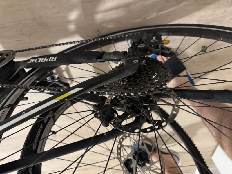 Apache Matto Mx 16AH