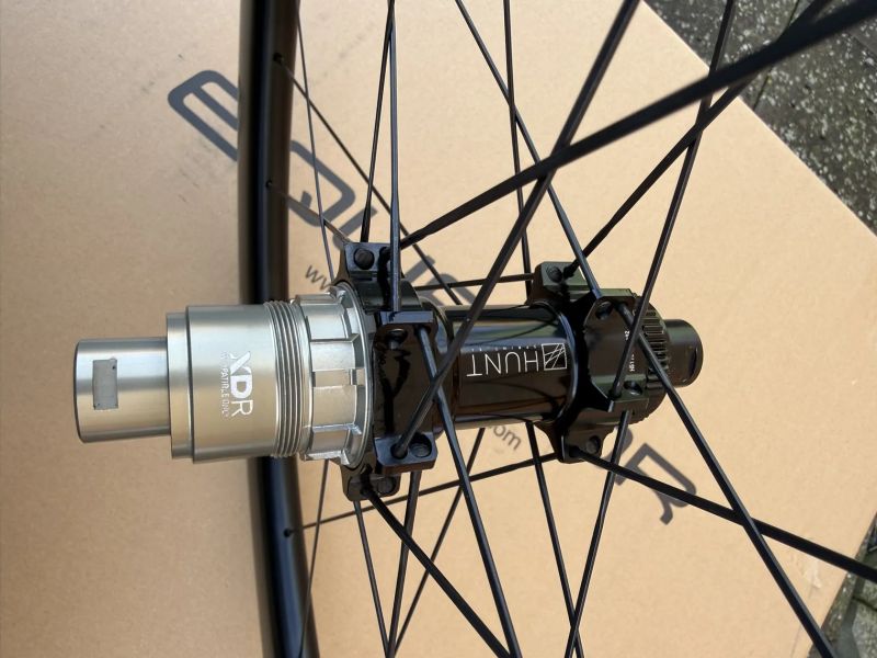 HUNT 54 Aerodynamicist Carbon Disc Wheelset