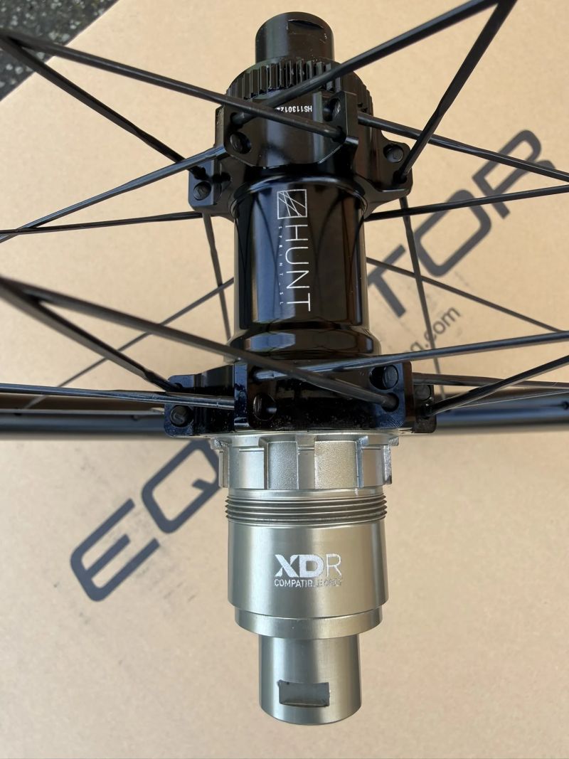 HUNT 54 Aerodynamicist Carbon Disc Wheelset