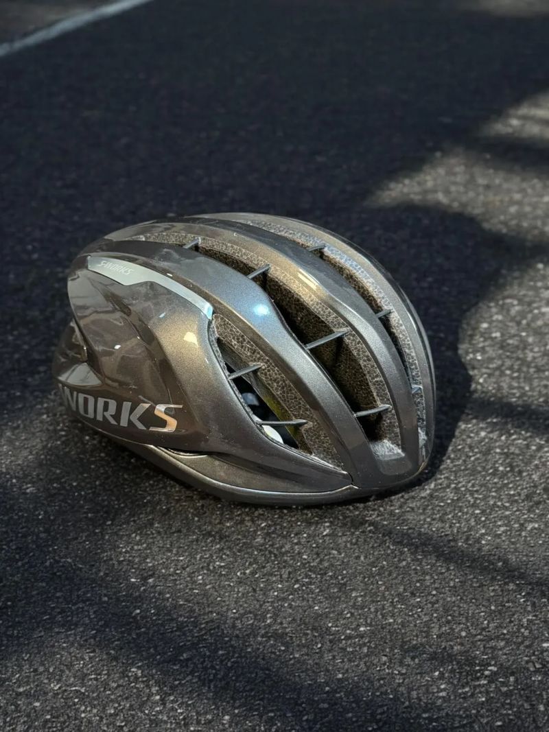 NOVÁ helma Specialized S-Works Prevail 3