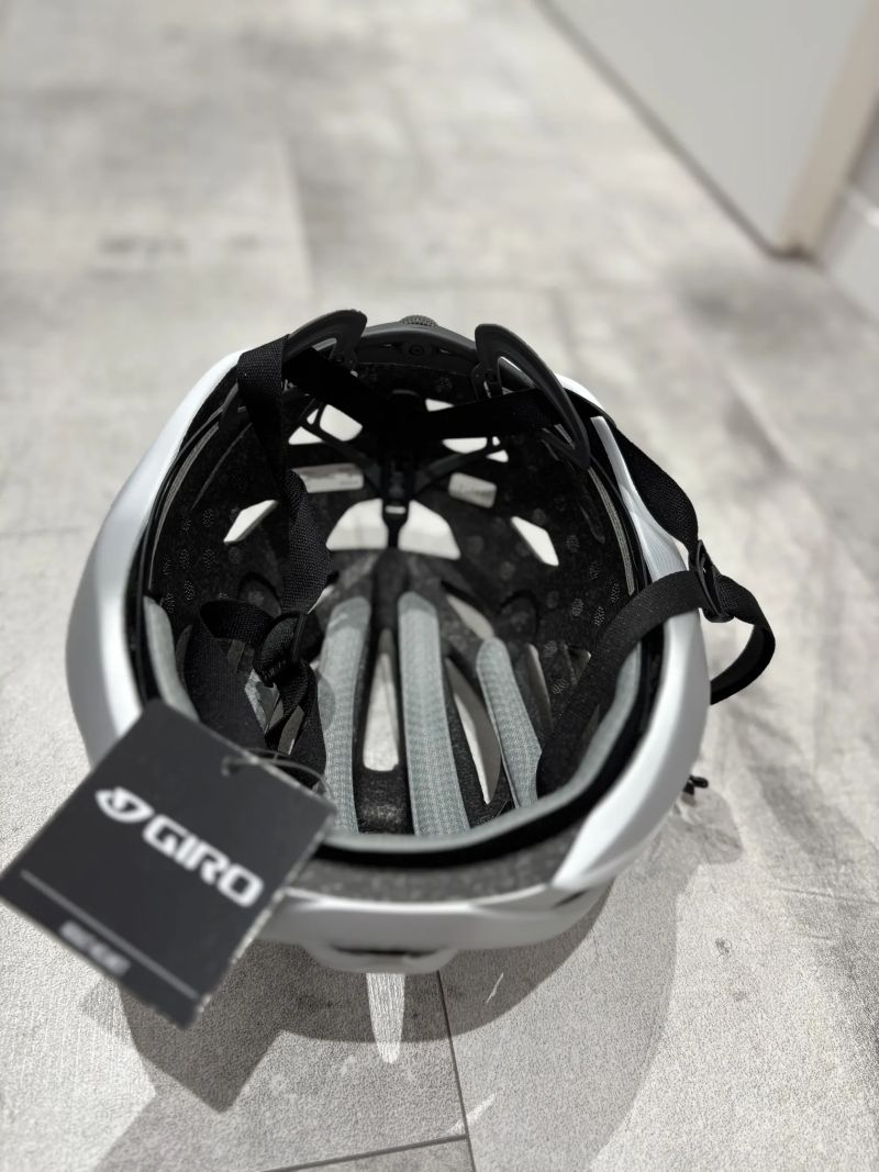 Giro Syntax, matte silver/white