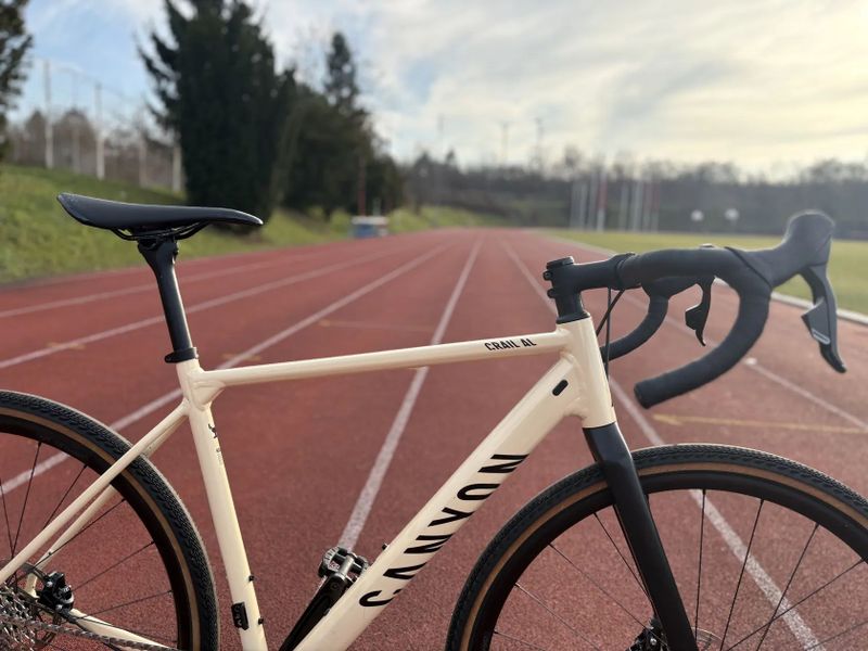 Prodám kolo Gravel - Canyon Grail 7 eTap Rival AXS | 2022