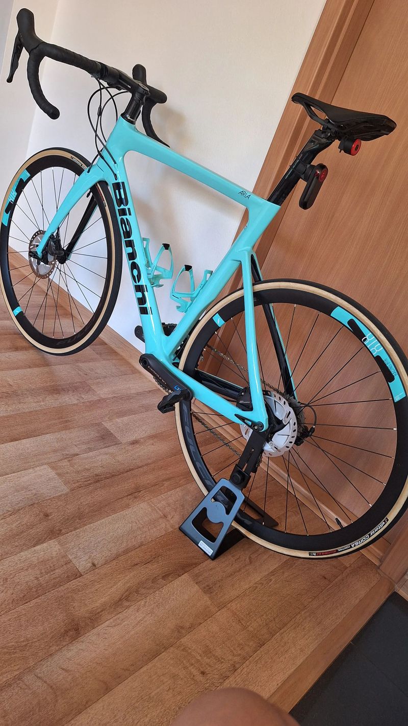 Bianchi Aria Disc Ultegra