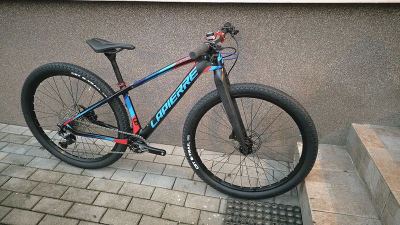 Nové juniorské MTB Lapierre 27,5" carbon, 8,57kg 