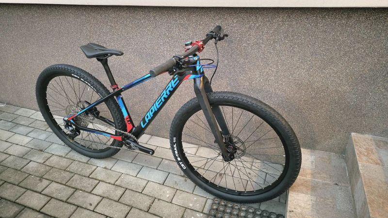 Nové juniorské MTB Lapierre 27,5" carbon, 8,57kg 