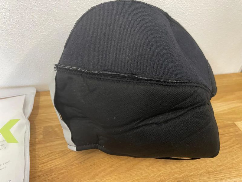 Kask Winter Cap zimní vložka přilby + Gore zateplené rukavice termo full fingers gloves