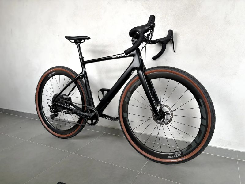 Cervelo Aspero ZIPP 303s gravel