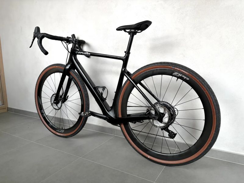 Cervelo Aspero ZIPP 303s gravel