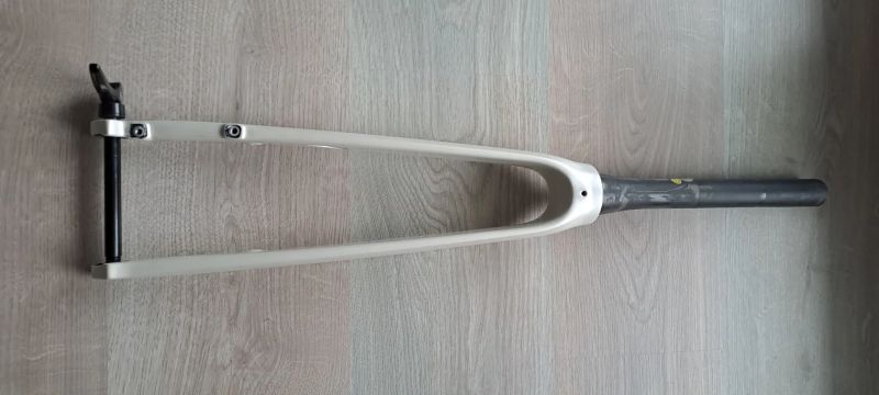 Prodám gravel,silniční vidlici CTM ,Carbon