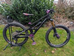 Karbonove celopero Tiny Rock Master S