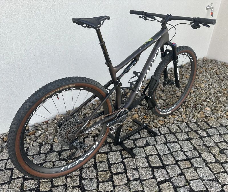 Specialized EPIC PRO
