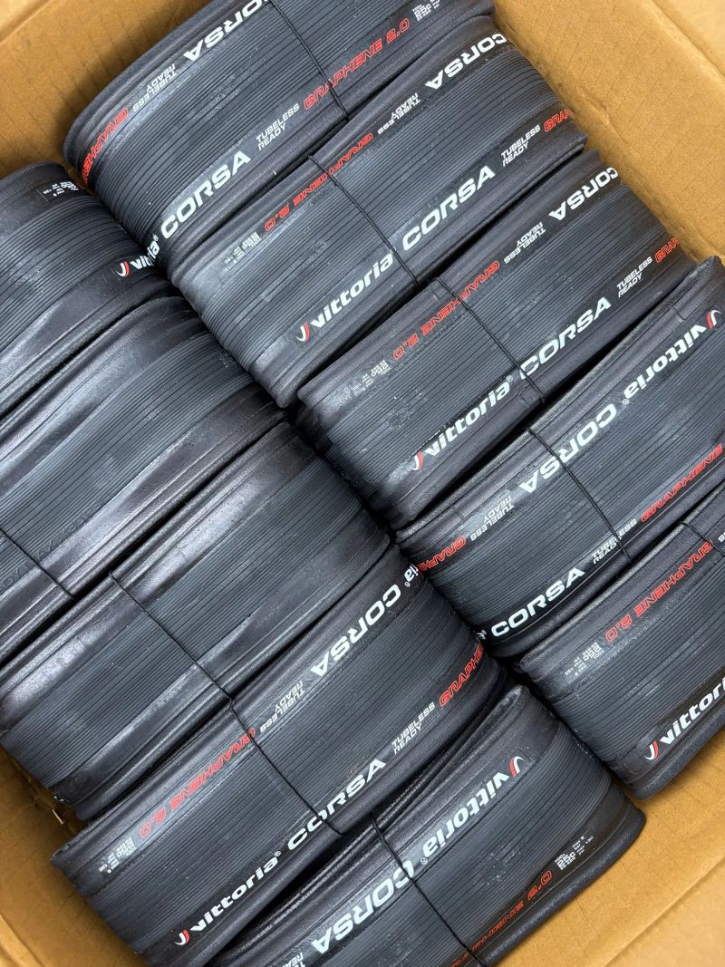 Vittoria Corsa, N.ext