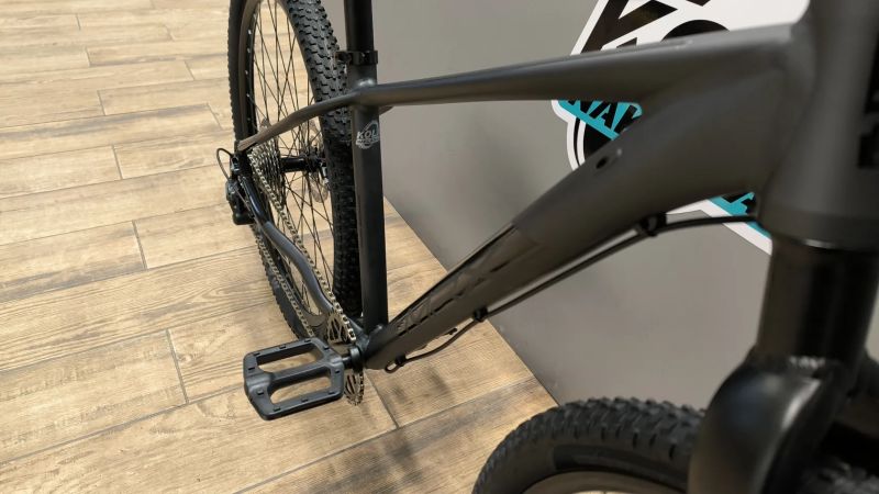 MRX Louer 27 1x10 2025