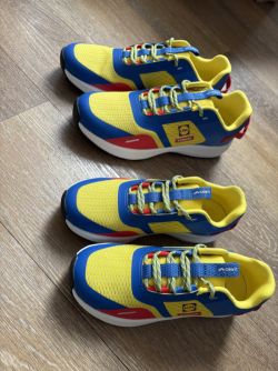 Pro Tour oblečený a doplňky 