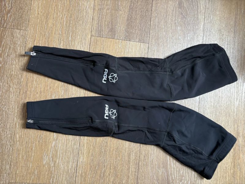 Pro Tour oblečený a doplňky 